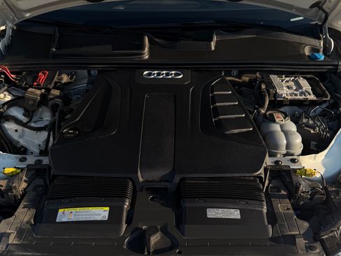Used 2021 Audi Q7 2.0T Premium Plus AWD/4WD image 9