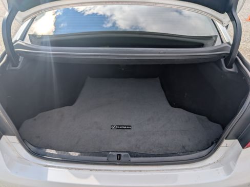 Used 2010 Lexus LS 460 AWD image 25