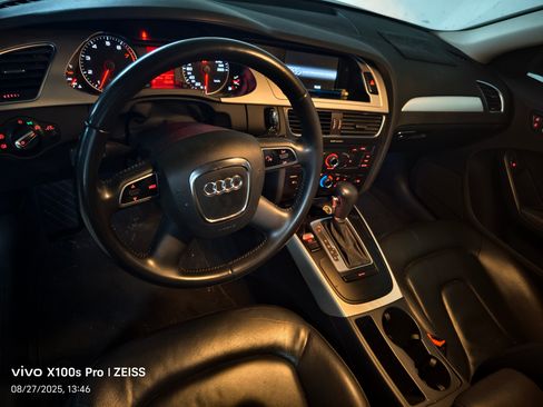 Used 2010 Audi A4 2.0T Premium image 11