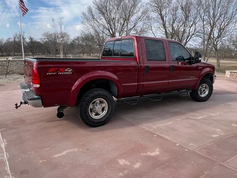 Used 2003 Ford F250 Lariat image 4
