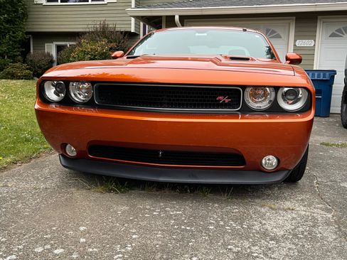 Used 2011 Dodge Challenger R/T image 12