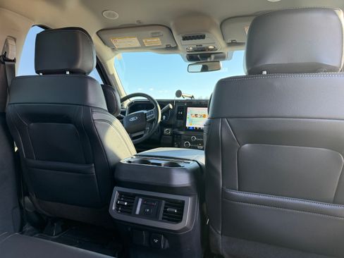 Used 2023 Ford F350 Lariat w/ Lariat Ultimate Package image 22