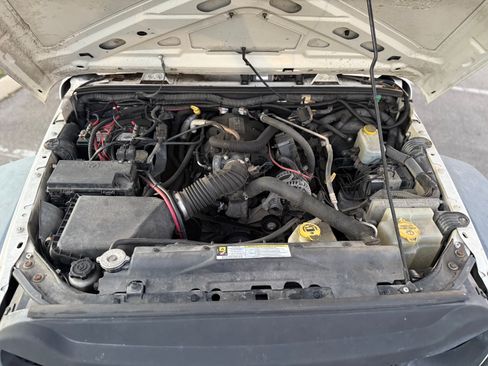 Used 2007 Jeep Wrangler Unlimited X image 12