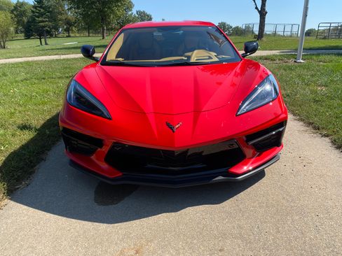 Used 2022 Chevrolet Corvette Stingray Coupe 2D w/ Z51 Performance Package image 4