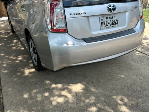 Used 2013 Toyota Prius One image 6