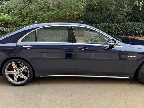 Used 2015 Mercedes-Benz S 63 AMG 4MATIC Sedan image 12