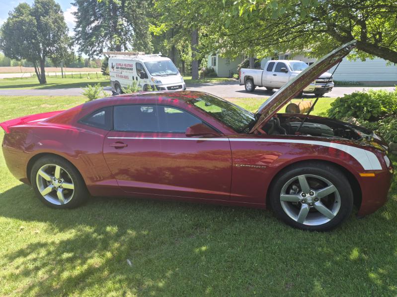 Used 2013 Chevrolet Camaro LT w/ Rear Vision Package RWD image 1