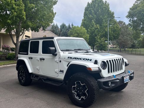 Used 2023 Jeep Wrangler Unlimited Rubicon 4xe AWD/4WD image 6