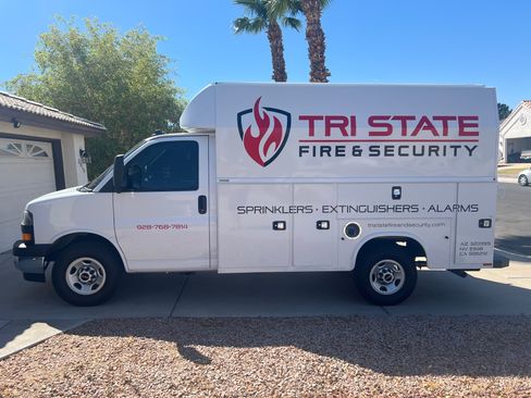 Used 2024 GMC Savana 3500 w/ Power Convenience Package image 1