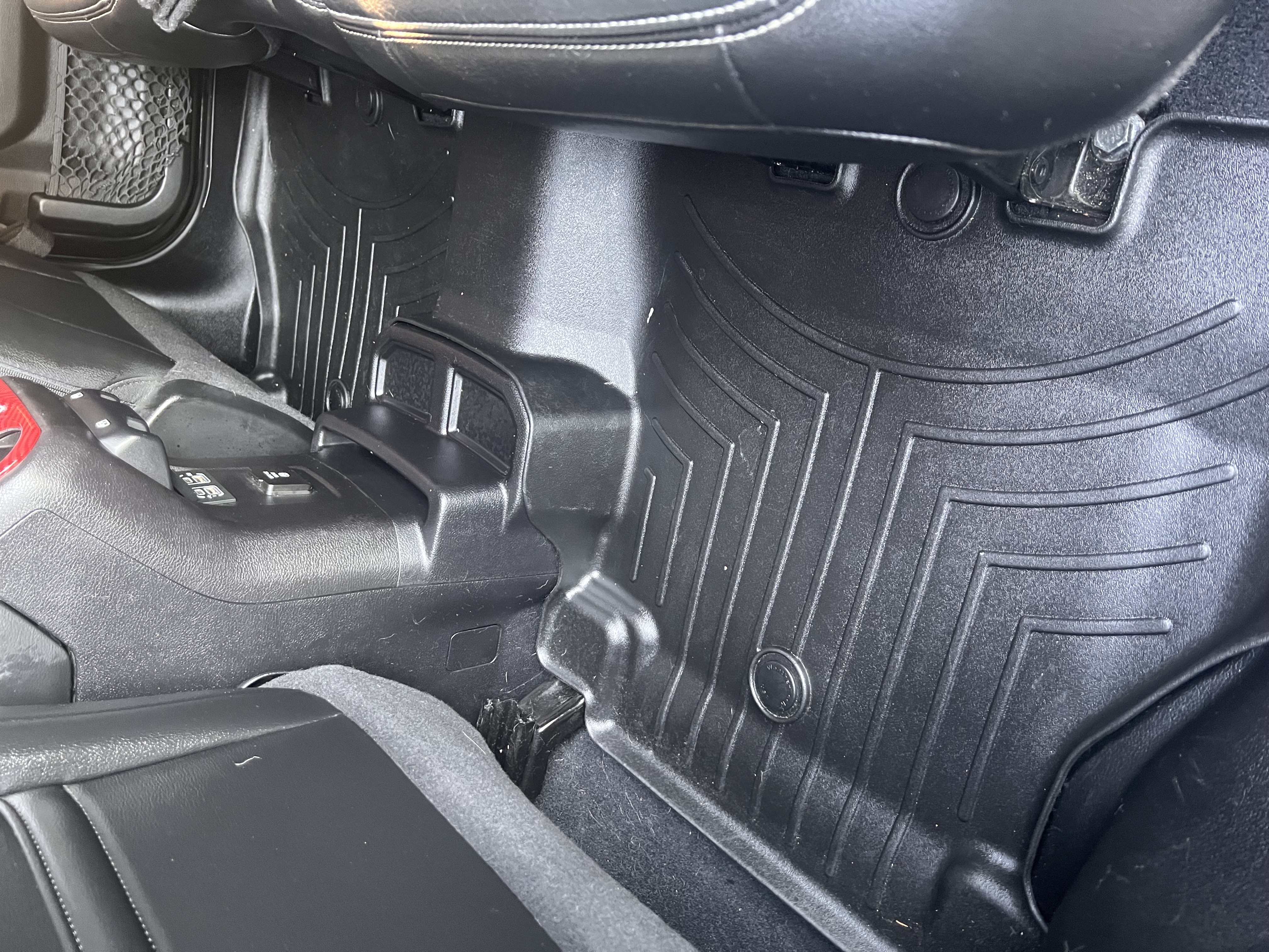 Used 2018 Jeep Wrangler Unlimited Sahara AWD/4WD image 17