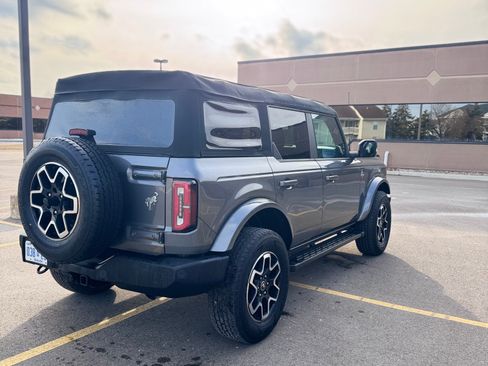 Used 2023 Ford Bronco Outer Banks AWD/4WD image 6