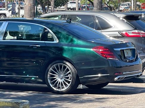 Used 2018 Mercedes-Benz Maybach S 560 4MATIC image 4