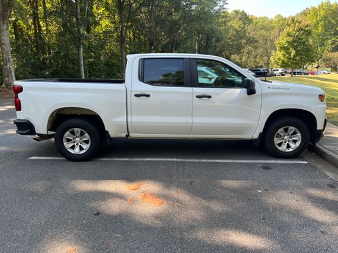 Used 2020 Chevrolet Silverado 1500 W/T w/ WT Value Package image 9