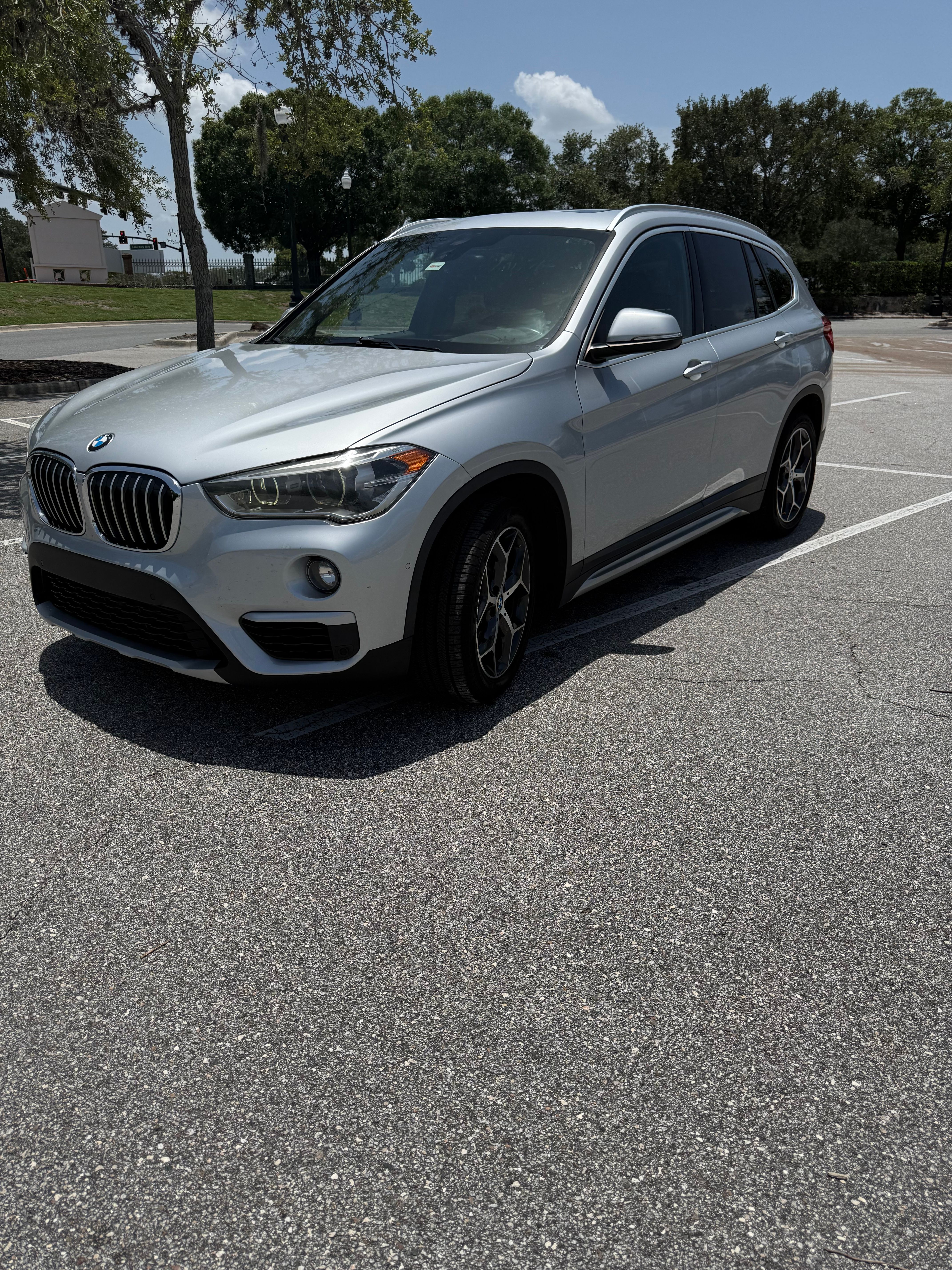 Used 2018 BMW X1 sDrive28i FWD image 5
