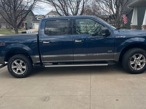 Used 2015 Ford F150 XLT w/ Equipment Group 302A Luxury image 21