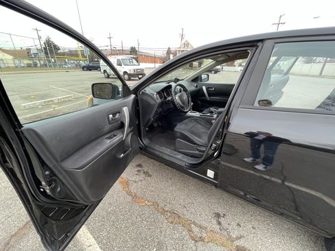 Used 2009 Nissan Rogue S image 11