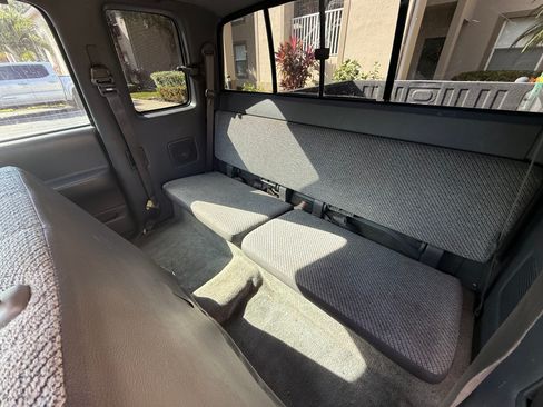 Used 1996 Toyota T100 DX image 11