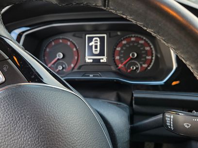 Used 2019 Volkswagen Jetta SE w/ Cold Weather Package