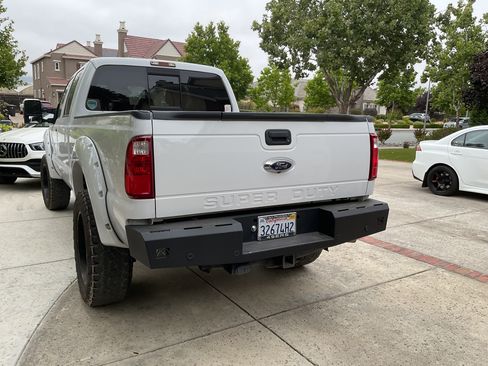 Used 2016 Ford F250 Lariat w/ Lariat Ultimate Package image 9