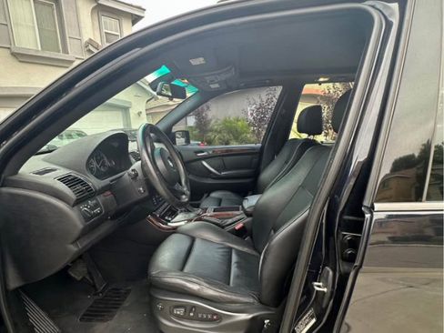Used 2006 BMW X5 4.4i image 6
