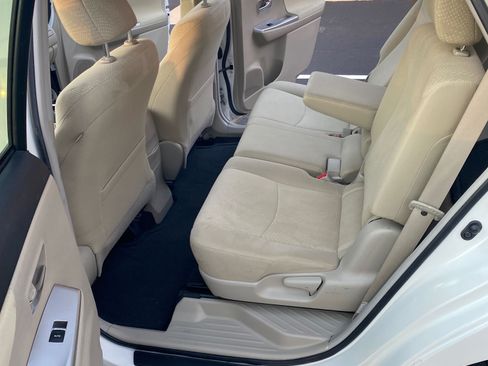 Used 2013 Toyota Prius V Five image 12