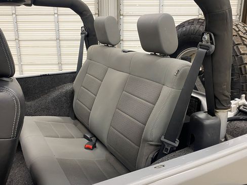 Used 2009 Jeep Wrangler Rubicon w/ Dual Top Group image 15