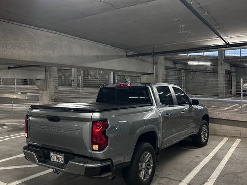 Used 2024 Chevrolet Colorado LT w/ LT Convenience Package image 5