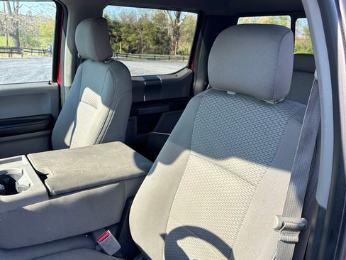 Used 2015 Ford F150 XLT w/ Equipment Group 302A Luxury image 12