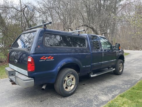 Used 2009 Ford F250 XLT image 6