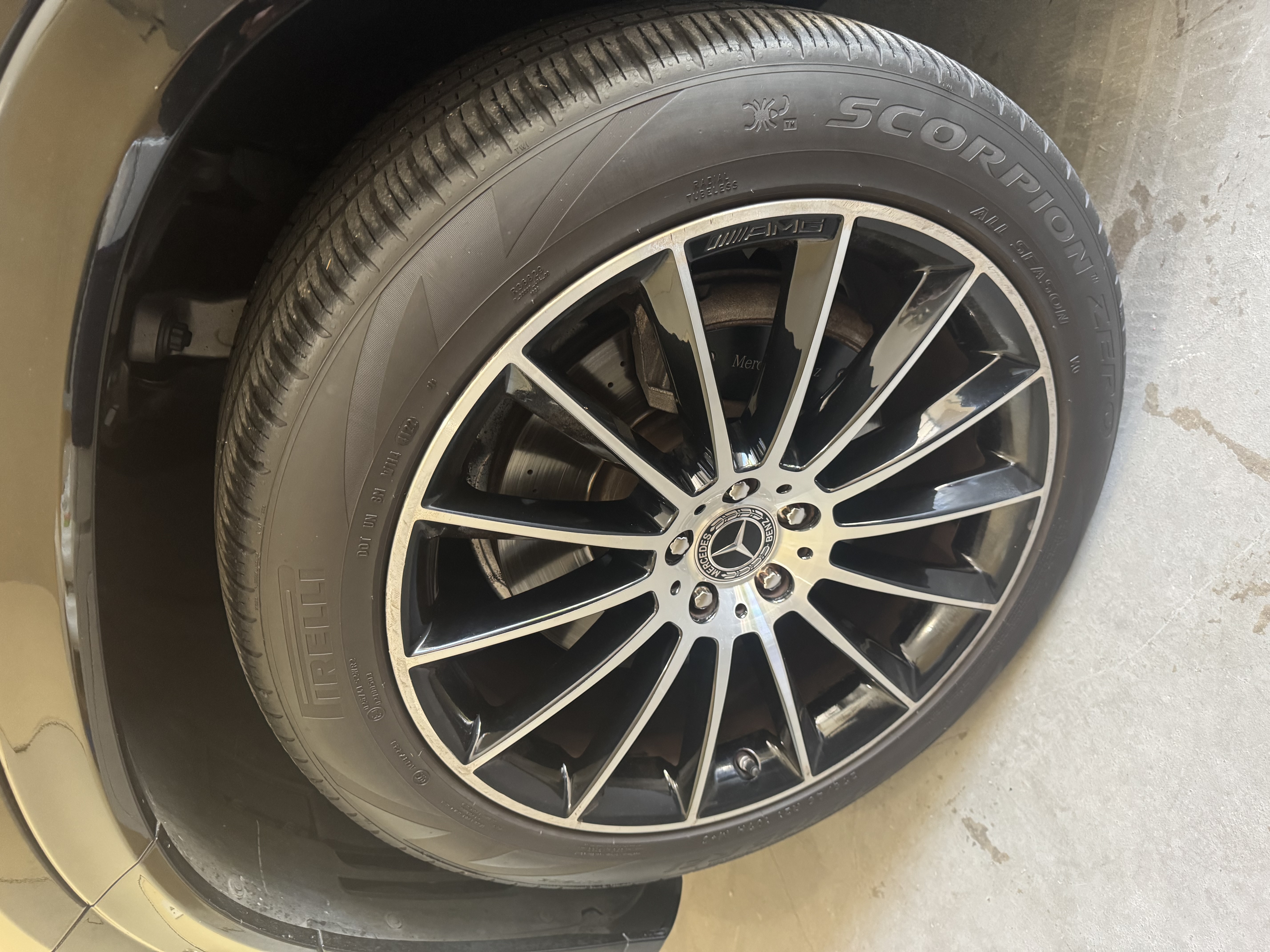 Used 2020 Mercedes-Benz GLE 450 4MATIC image 19