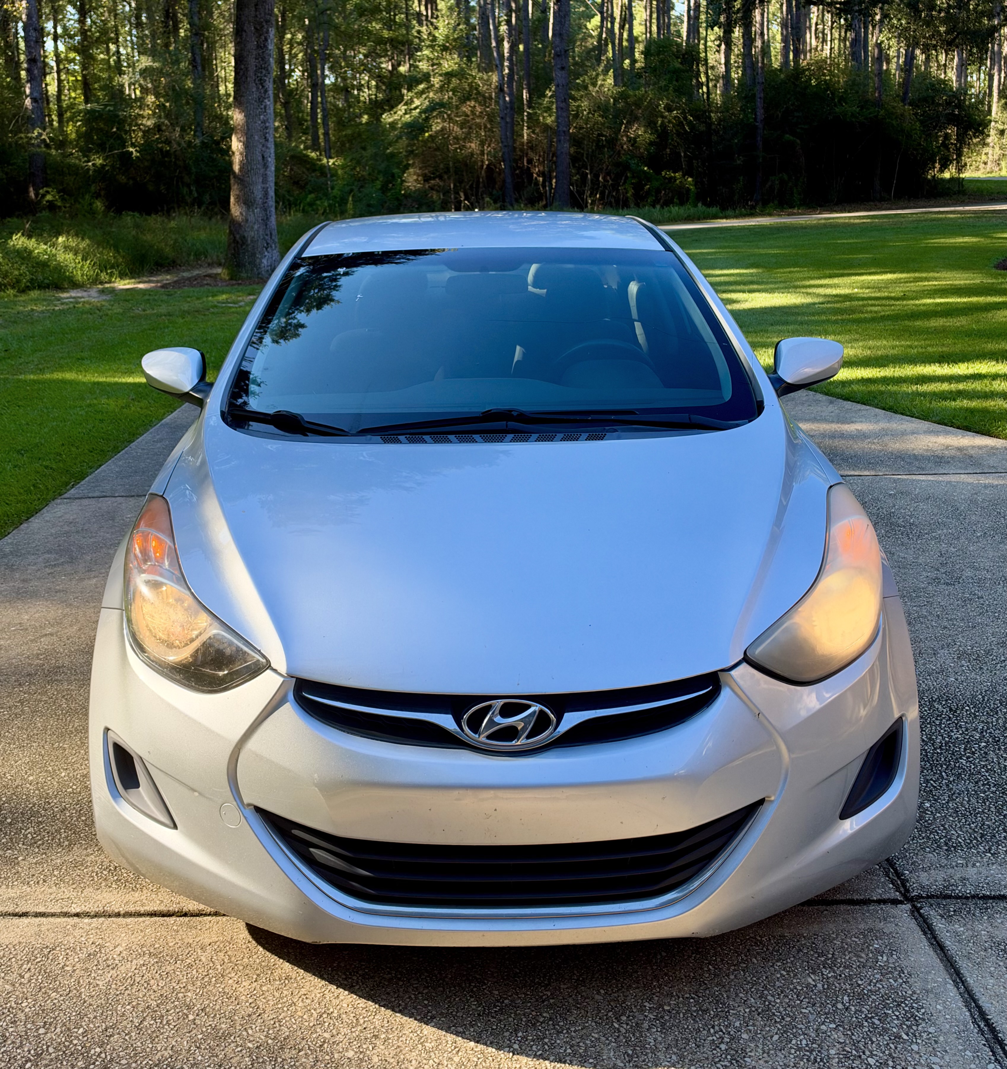 Used 2013 Hyundai Elantra GLS FWD image 1
