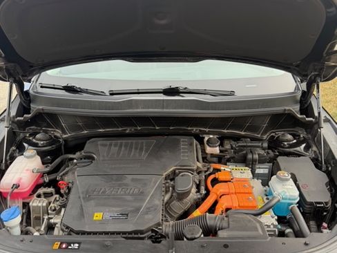 Used 2023 Kia Niro EX w/ EX Cold Weather Package image 19