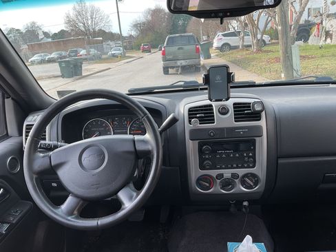 Used 2009 Chevrolet Colorado LT image 12