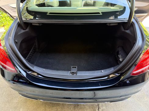 Used 2016 Mercedes-Benz C 300 C 300 4MATIC Sedan 4D image 10