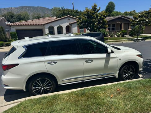 Used 2016 INFINITI QX60 FWD w/ Premium Plus Package image 11
