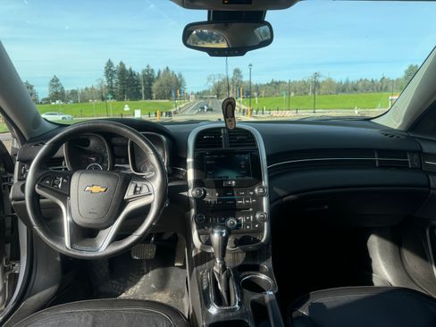 Used 2016 Chevrolet Malibu LTZ image 10