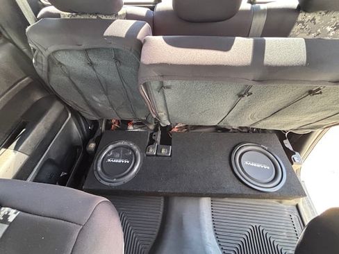 Used 2011 Toyota Tundra SR5 image 6