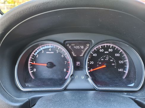 Used 2015 Nissan Versa SV image 20