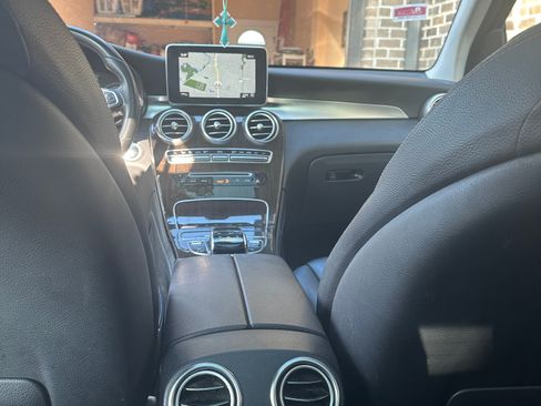 Used 2016 Mercedes-Benz GLC 300 4MATIC image 10