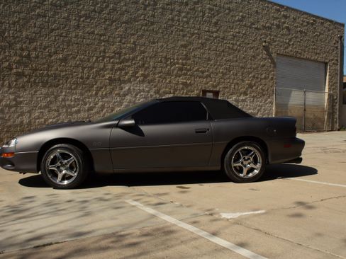 Used 2002 Chevrolet Camaro Z28 w/ SS Performance/Appearance Pkg image 1