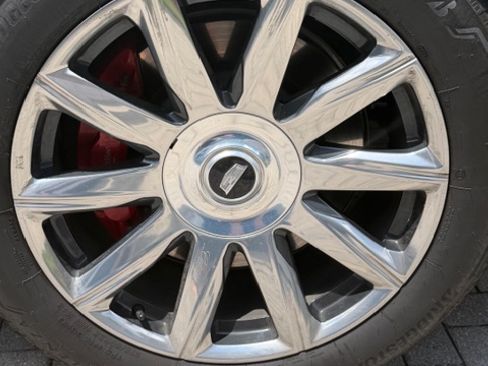 Used 2024 Cadillac Escalade Premium Luxury Platinum AWD/4WD image 20