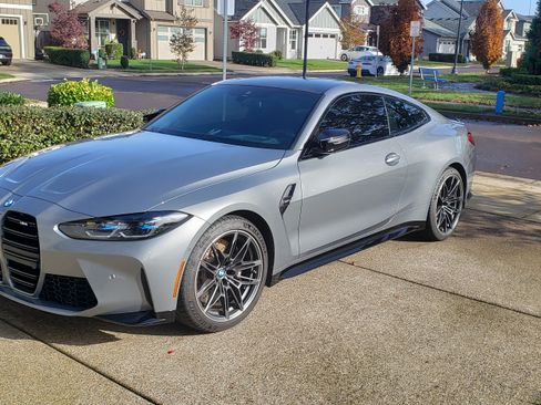 Used 2024 BMW M4 Coupe w/ Executive Package RWD image 2