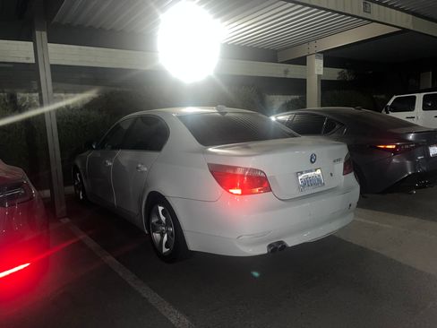 Used 2007 BMW 530i Sedan image 6