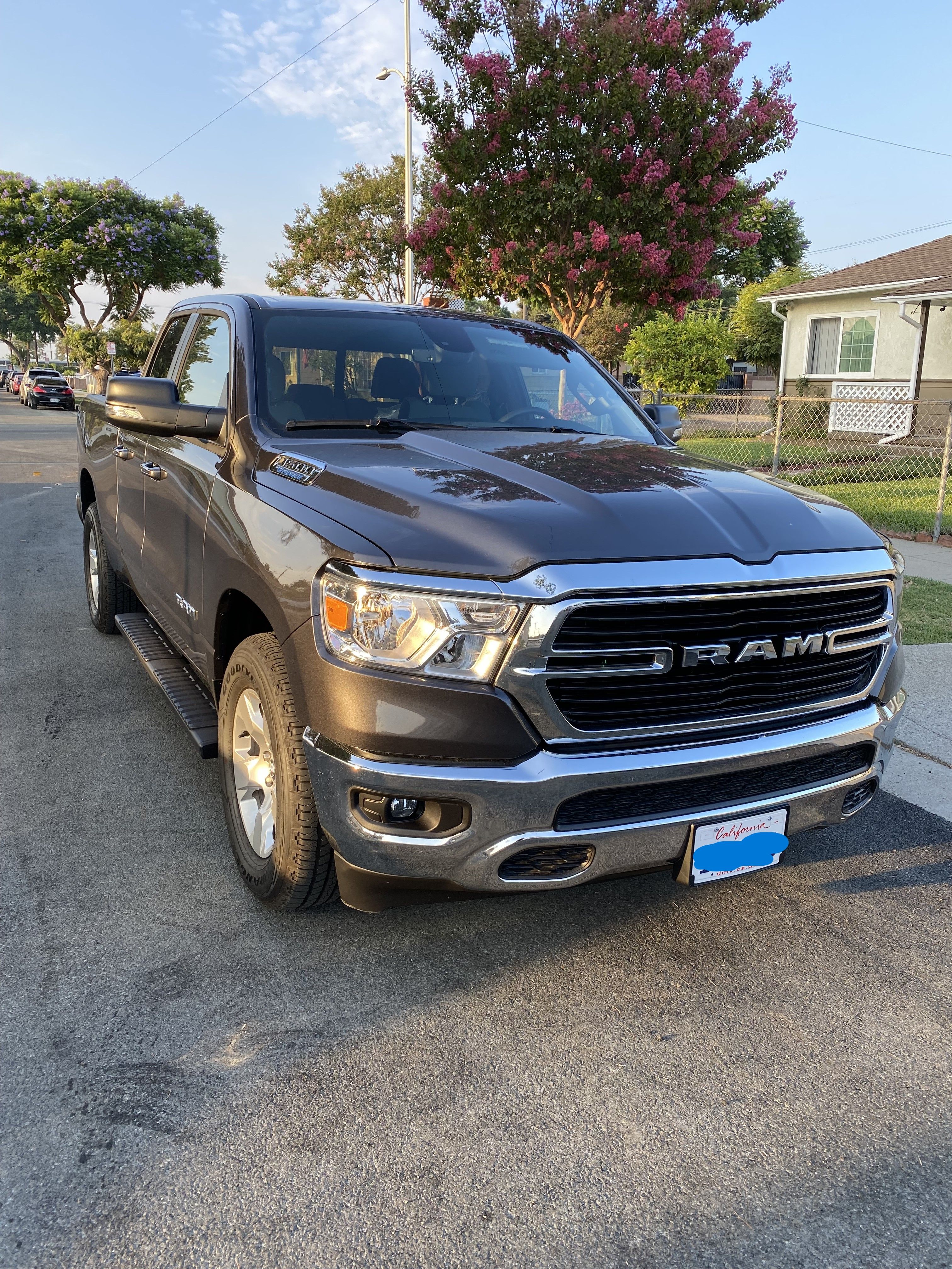 Used 2021 RAM 1500 Big Horn RWD image 1