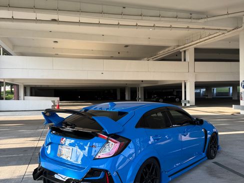Used 2021 Honda Civic Type R image 6