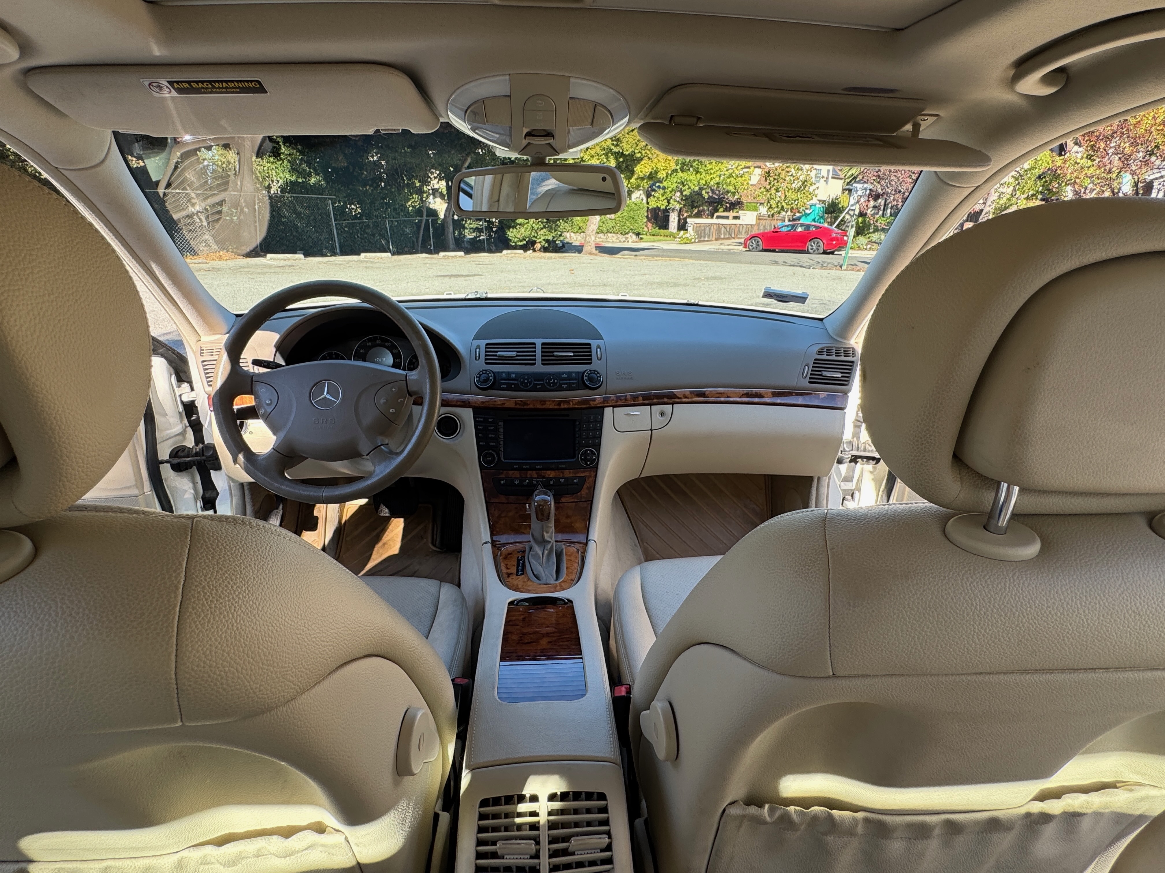 Used 2006 Mercedes-Benz E 350 4MATIC Sedan image 19