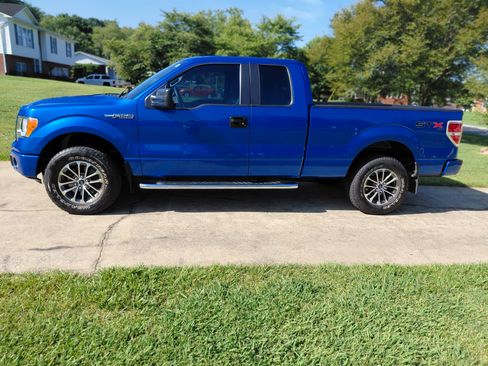 Used 2013 Ford F150 STX w/ Mid Equipment Group AWD/4WD image 11