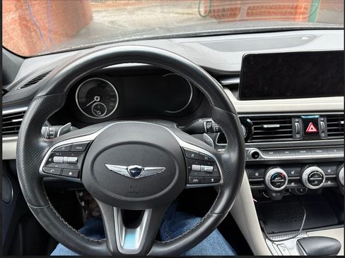 Used 2023 Genesis G70 2.0T w/ Sport Prestige Package image 6