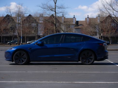 Used 2024 Tesla Model 3 Long Range image 6