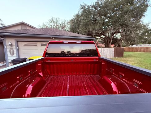 Used 2024 GMC Sierra 1500 Elevation image 10